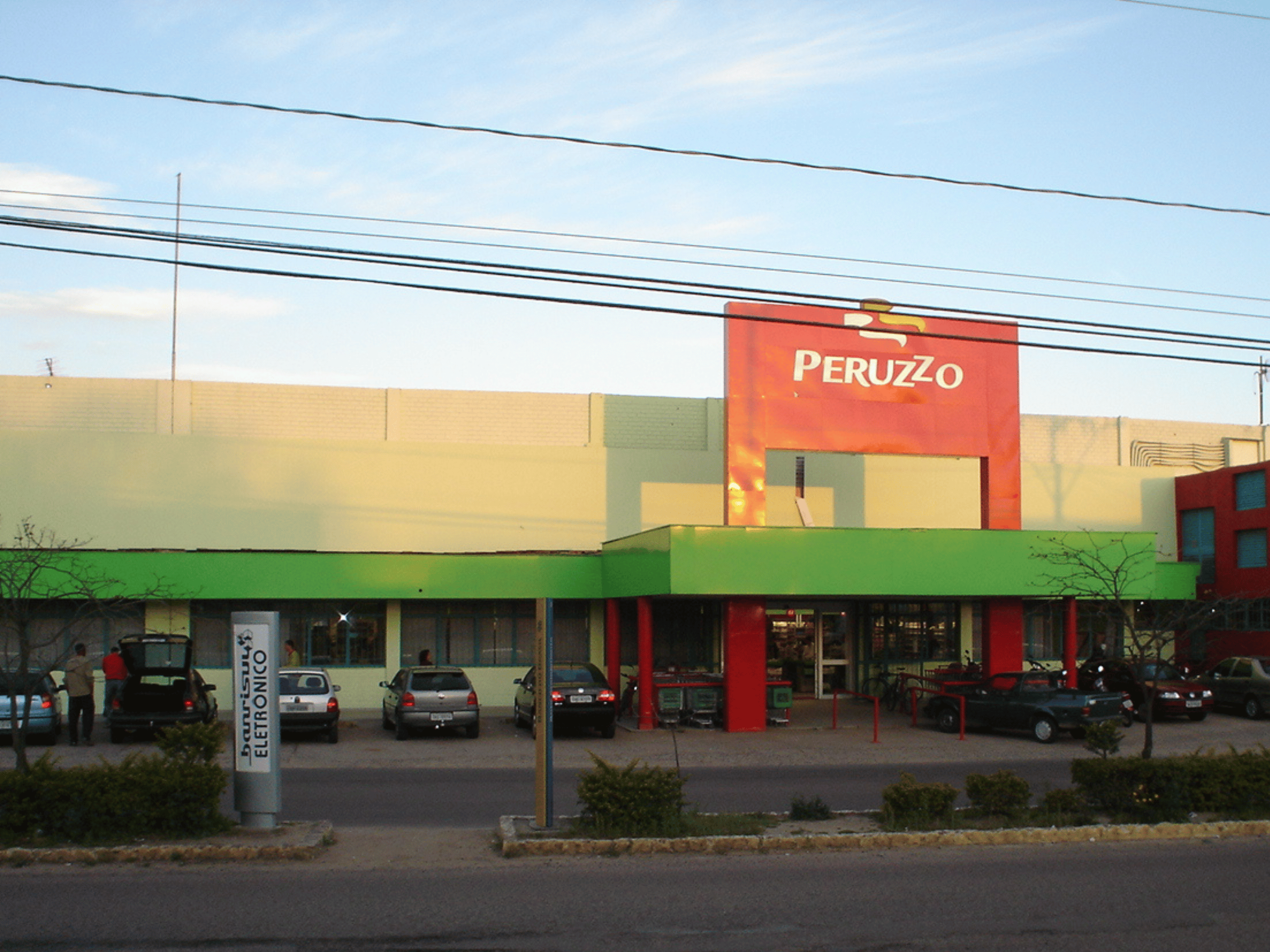 SupSuper mercado Peruzzoer mercado Peruzzo